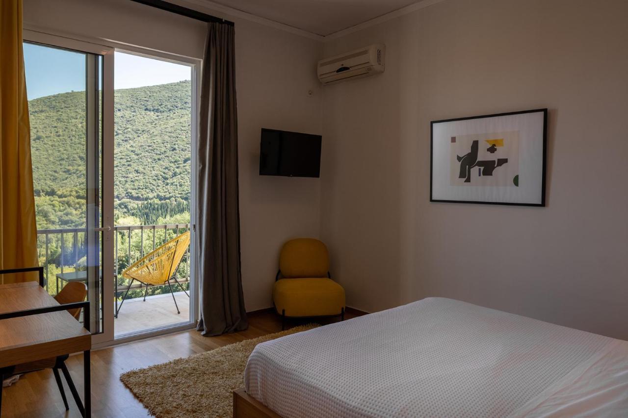 Theoxenia Hotel Andritsaina Exterior foto